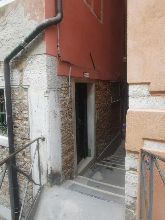 Canal View Studio Flat Veneza Exterior foto